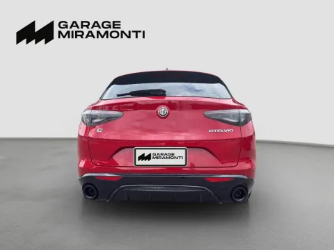 Alfa Romeo Stelvio 2.2 t Veloce Q4 210cv auto - Immagine 5