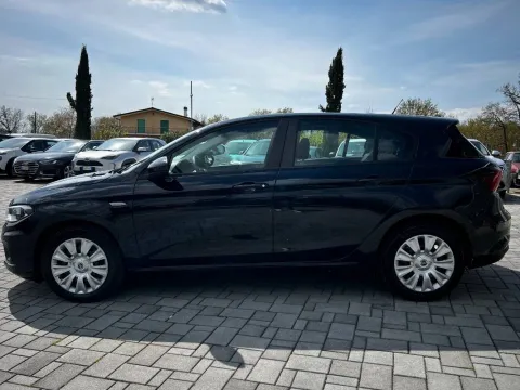 Fiat Tipo 5p 1.3 mjt Easy s&s 95cv - Immagine 4