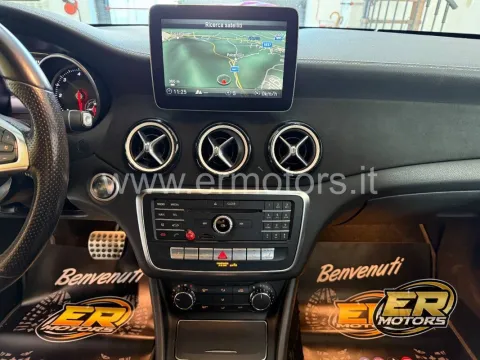 Mercedes CLA Shooting Brake 200 d (cdi) Premium auto - Immagine 15