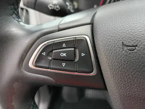 Ford Focus 5p 1.5 tdci Business s&s 95cv - Immagine 20