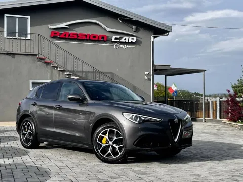 Alfa Romeo Stelvio 2.0 t Executive Q4 200cv auto - Immagine 1
