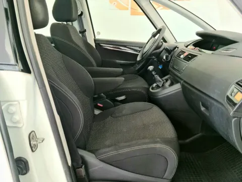 Citroen C4 Picasso 1.6 hdi Business 110cv - Immagine 10