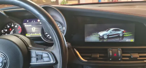 Alfa Romeo Giulia 2.9 V6 Quadrifoglio 510cv auto - Immagine 22