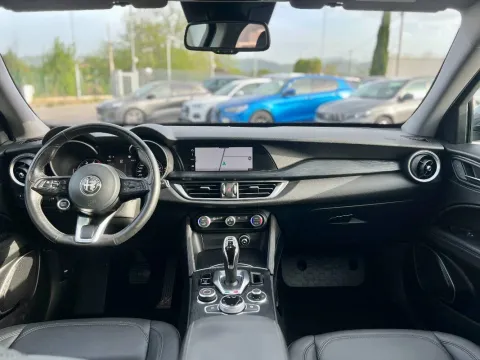Alfa Romeo Stelvio 2.0 t Executive Q4 200cv auto - Immagine 9