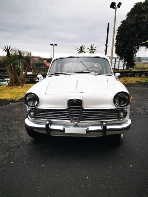 Alfa Romeo Giulietta 1.3 - Immagine 1