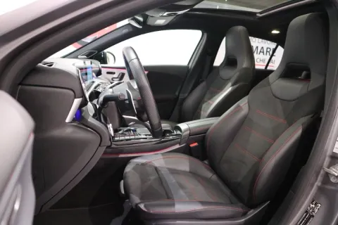 Mercedes A AMG 35 4matic auto - Immagine 9