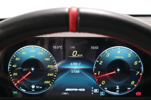 Mercedes A AMG 35 4matic auto - Immagine 13