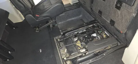 Lancia Voyager 2.8L Platinum 178cv auto - Immagine 30