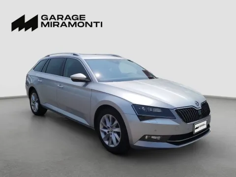 Skoda Superb Wagon 2.0 tdi Executive 4x4 190cv dsg 7m - Immagine 8