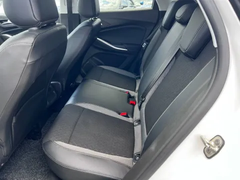 Opel Grandland 1.5 ecotec GS Line s&s 130cv at8 - Immagine 16