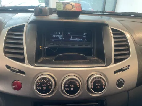 Mitsubishi L200 d.cab 2.5 di-d Intense Plus 178cv N1 E5 - Immagine 9