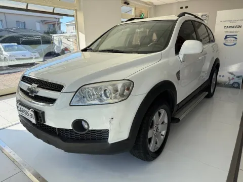 Chevrolet Captiva 2.0 vcdi 16v 2rm 127cv - Immagine 1