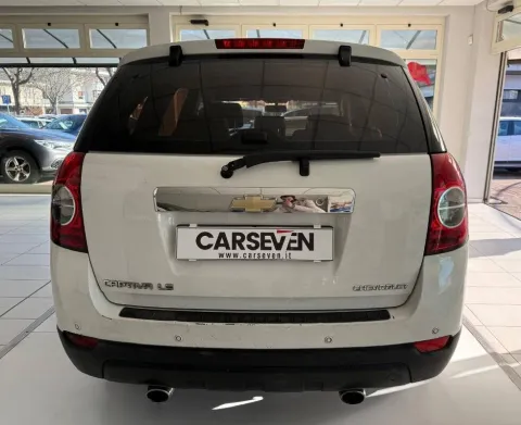 Chevrolet Captiva 2.0 vcdi 16v 2rm 127cv - Immagine 6