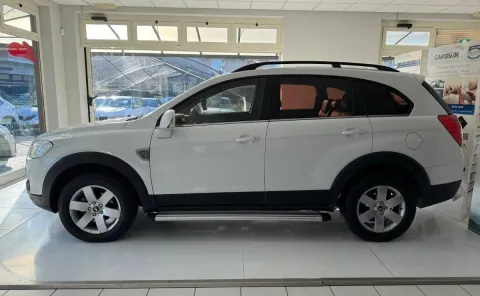 Chevrolet Captiva 2.0 vcdi 16v 2rm 127cv - Immagine 8