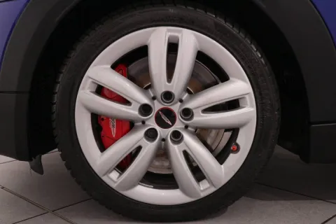 Mini Mini Cabrio 2.0 John Cooper Works auto - Immagine 32