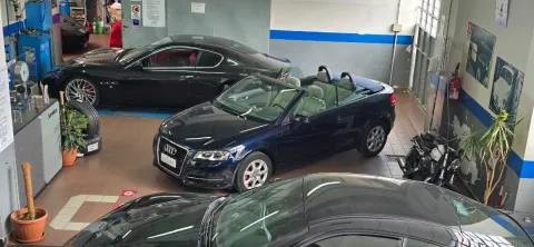 Audi A3 Cabrio 2.0 tdi Attraction - Immagine 2