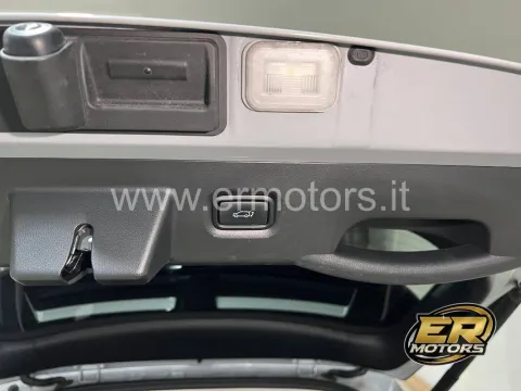 Hyundai Ioniq 5 72,6 kWh Evolution rwd - Immagine 26