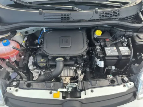 Fiat Panda 1.0 firefly hybrid s&s 70cv - Immagine 17