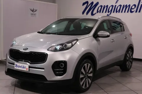 Kia Sportage 1.7 crdi Class 2wd 115cv my17 - Immagine 3