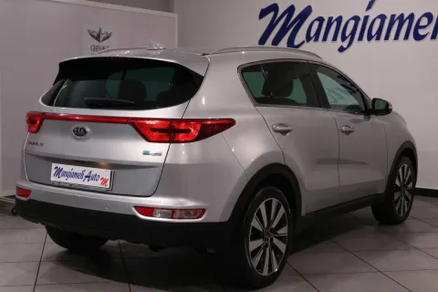 Kia Sportage 1.7 crdi Class 2wd 115cv my17 - Immagine 6