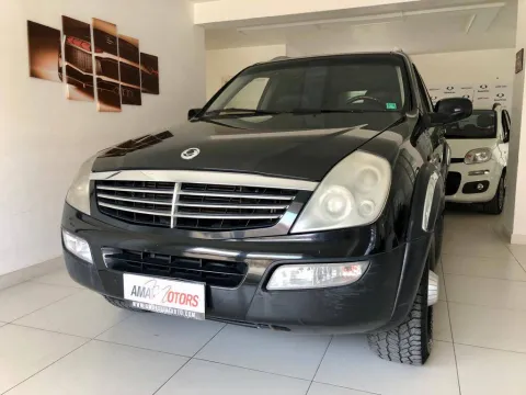 Ssangyong Rexton 2.7 xdi Premium2 - Immagine 1