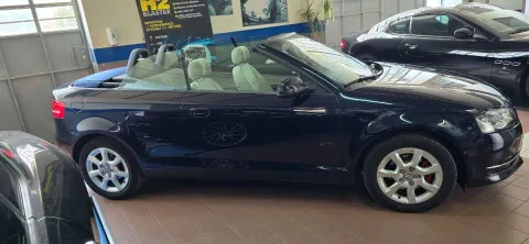 Audi A3 Cabrio 2.0 tdi Attraction - Immagine 23