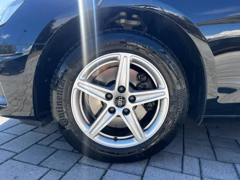 Audi A4 Avant 30 2.0 tdi mhev Business 136cv s-tronic - Immagine 21