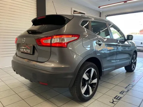 Nissan Qashqai 1.2 dig-t 360 115cv xtronic E6 - Immagine 6