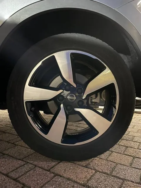 Nissan Qashqai 1.2 dig-t 360 115cv xtronic E6 - Immagine 27