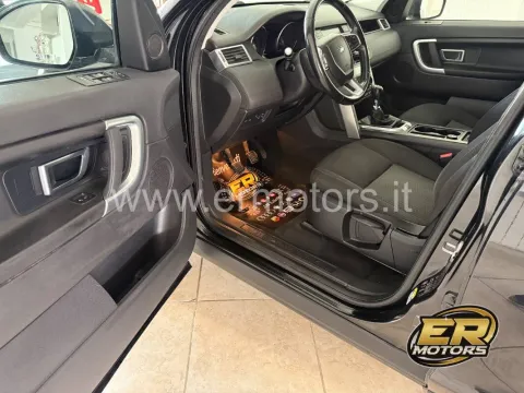 Land Rover Discovery Sport 2.2 td4 SE awd 150cv - Immagine 11