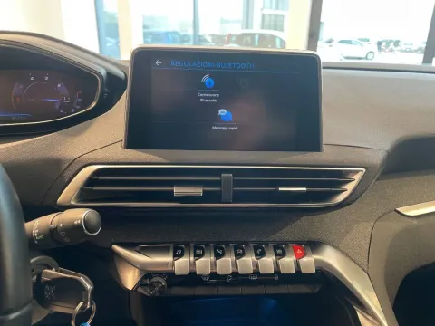 Peugeot 5008 1.5 bluehdi Allure s&s 130cv 7p.ti eat8 - Immagine 17