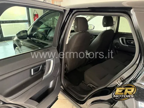 Land Rover Discovery Sport 2.2 td4 SE awd 150cv - Immagine 32