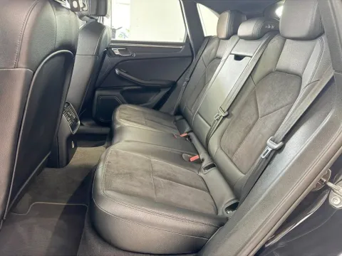 Porsche Macan 2.0 245cv pdk - Immagine 11