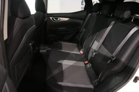 Nissan Qashqai 1.5 dci N-Connecta 110cv - Immagine 10
