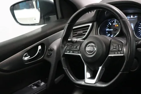 Nissan Qashqai 1.5 dci N-Connecta 110cv - Immagine 11