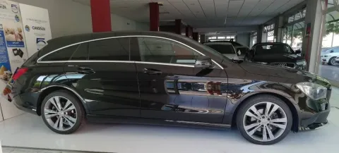 Mercedes CLA Shooting Brake 200 d (cdi) Sport auto - Immagine 4