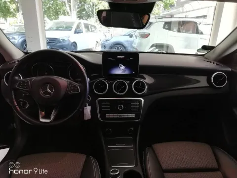 Mercedes CLA Shooting Brake 200 d (cdi) Sport auto - Immagine 11