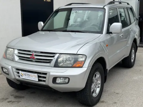 Mitsubishi Pajero 5p 3.2 tdi 16v di-d GLX - Immagine 1