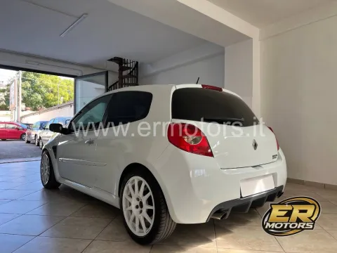 Renault Clio 3p 2.0 16v RS Luxe 200cv - Immagine 6