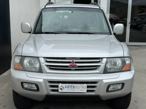Mitsubishi Pajero 5p 3.2 tdi 16v di-d GLX - Immagine 7