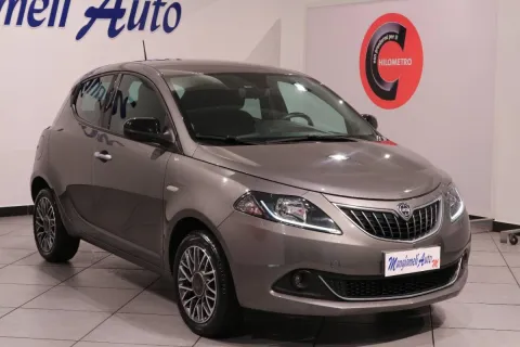 Lancia Ypsilon 1.0 firefly hybrid Gold s&s 70cv 5p.ti - Immagine 7