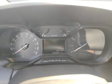 Citroen C3 Aircross 1.2 puretech Feel s&s 110cv - Immagine 9