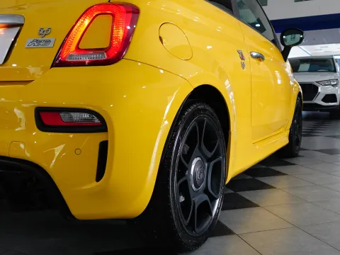 Abarth 595 1.4 t-jet Pista 160cv - Immagine 9