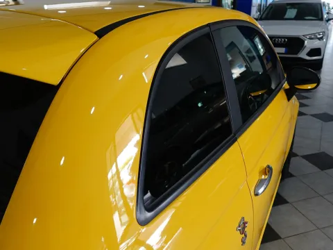 Abarth 595 1.4 t-jet Pista 160cv - Immagine 11