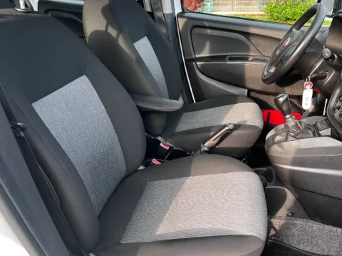 Fiat Doblo 1.3 mjt 16v Active - Immagine 15
