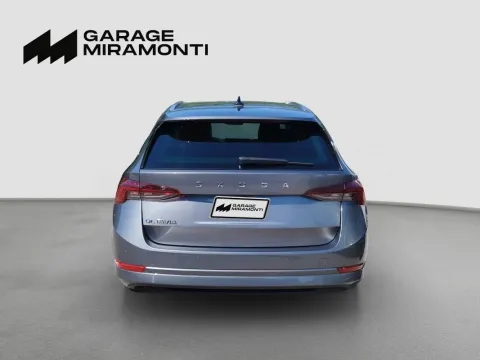 Skoda Octavia Wagon 2.0 tdi evo Executive 115cv dsg - Immagine 5