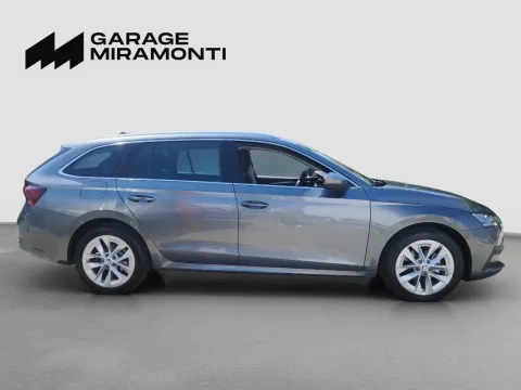 Skoda Octavia Wagon 2.0 tdi evo Executive 115cv dsg - Immagine 7