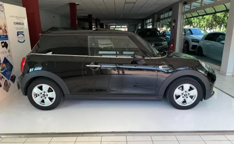 Mini Mini 3p 1.5 Cooper D Hype auto - Immagine 4