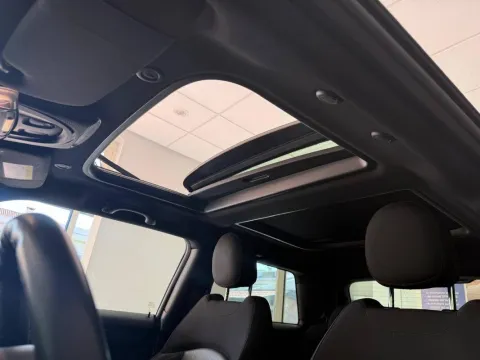 Mini Mini 3p 1.5 Cooper D Hype auto - Immagine 12