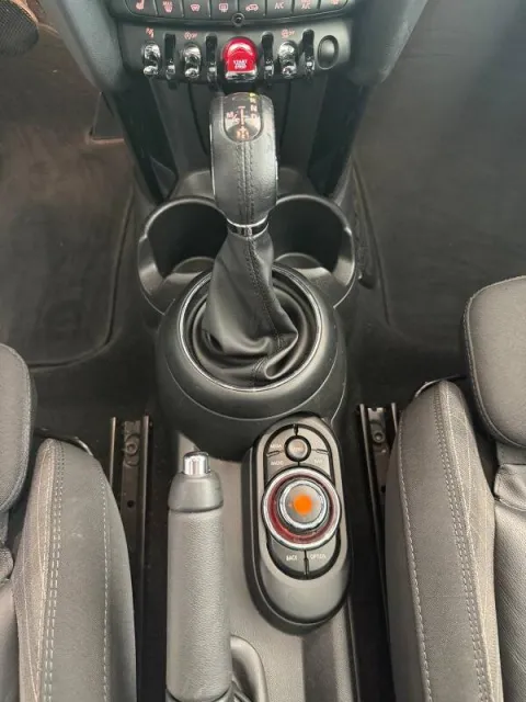 Mini Mini 3p 1.5 Cooper D Hype auto - Immagine 17
